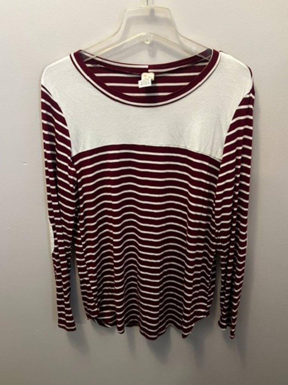 Women's New Fifth Roy Long Sleeve shirt. Size M, Maroon & White stripe. Stretch